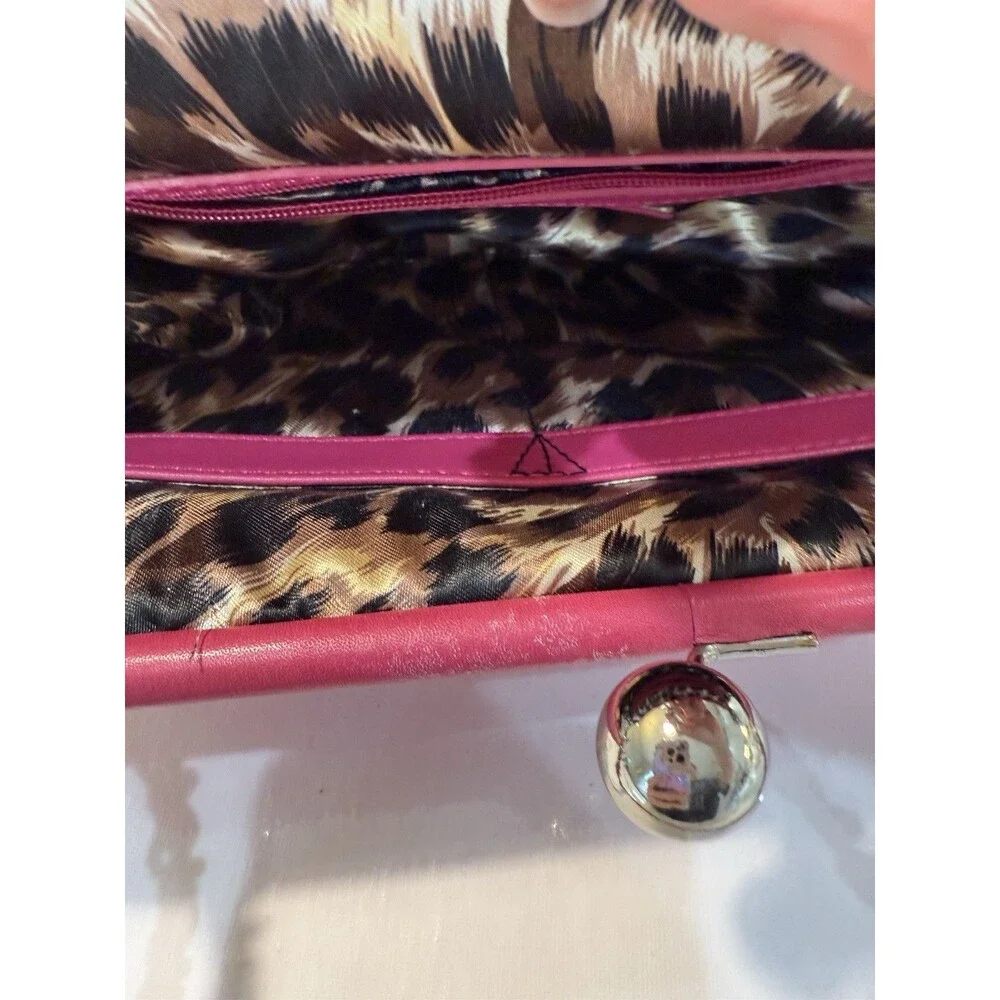 TIGNANELLO Pink Leather Kisslock Closure Handbag With Chain Leather Strap